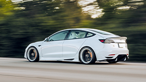 理士國際技術(shù)有限公司(理士國際)始于1999年,是專門從事全系列蓄電池研制、開發(fā)、制造和銷售的國際化新型高科技企業(yè),香港主板上市企業(yè)(理士國際00842.HK)。